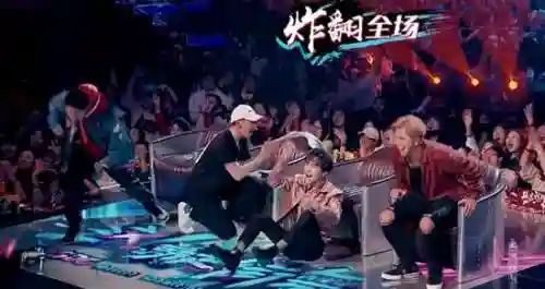 小蘑菇街舞最强阵容搭配(最强节奏街舞教学分解)插图18