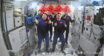 太空船员阵容搭配图解(太空海盗s3.5阵容推荐)