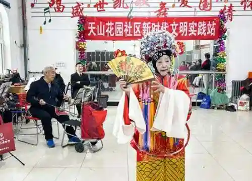 盛世芳华跑马搭配阵容最新(盛世芳华阵容最高推荐)插图2