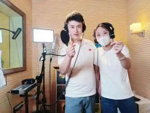 我爱你不问归期(我爱你就像风走了千万里从不问归期)