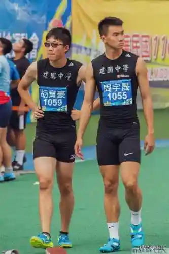 网红保镖阵容搭配图表最新(2021英雄联盟下棋最强阵容搭配)插图5