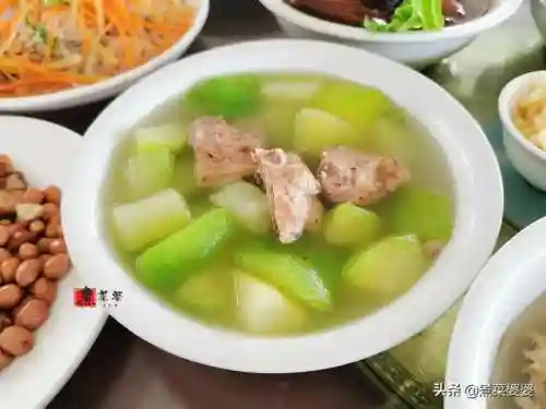 云南人结婚阵容装备搭配(云南人订婚需要准备什么)插图7