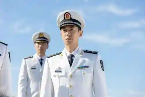 我的士兵有亿点强(我只是一个无名小兵)