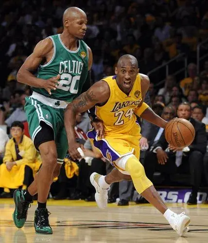 球队历史阵容搭配表最新(NBA 30支球队历史阵容)插图3