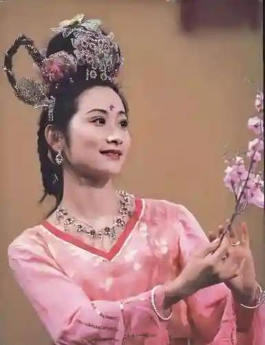 嫦娥仙子阵容搭配推荐图(嫦娥适合什么阵容)插图3
