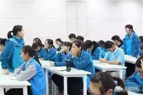 王者荣耀父母阵容怎么搭配(王者荣耀最厉害的阵容)插图3