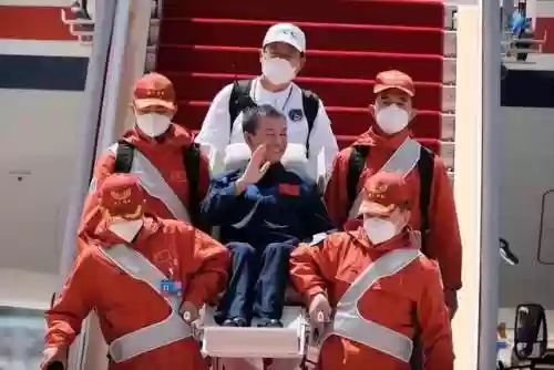 神舟15号载人飞船对接(神舟十六号飞船发射成功)插图44