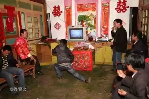 云南农村婚礼阵容介绍(云南农村酒席10个菜)插图16