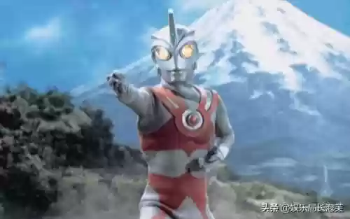 最强奥特曼阵容出场顺序(奥特曼宇宙英雄平民练哪几个英雄)插图4