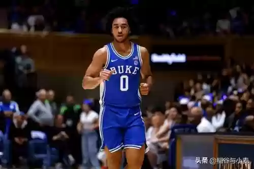 最佳阵容红人后卫(历史最佳中后卫组合)插图5