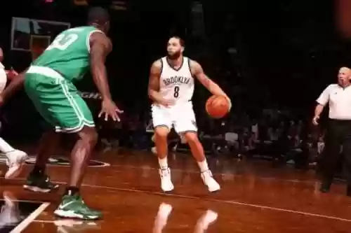 矮阵容打高阵容怎么打篮球(个子矮篮球打什么位置)