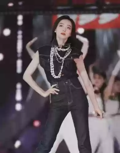 2022湖南春晚阵容选择(2024丝路春晚全阵容)插图7 2022湖南春晚阵容选择(2024丝路春晚全阵容)插图7