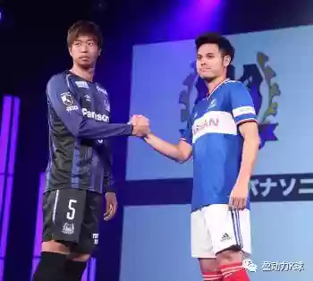 阿贾克斯五人制阵容(1819阿贾克斯主力阵容)插图4