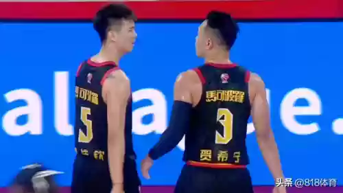季后赛深圳内讧阵容(11年雷霆季后赛对手)
