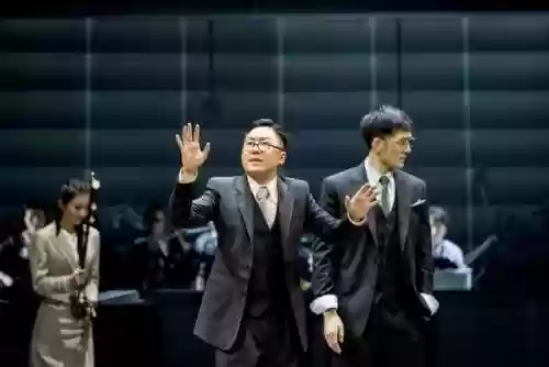 话剧聆听弘一阵容(游本昌话剧《弘一大师》)插图3