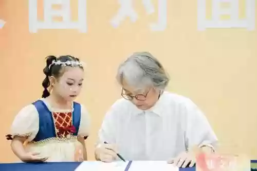强大评委阵容(华丽大赛强壮组配招)插图4