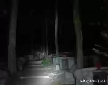 乡下老人讲真实鬼故事(农村老人讲稀奇古怪事)插图2