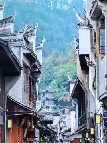 凤凰古城旅游攻略(凤凰古城游玩注意事项)插图4