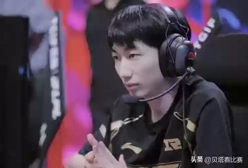 汤圆奇葩阵容(不休的乌拉拉后期最强阵容)插图5
