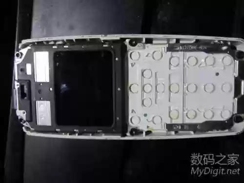 诺基亚1110(诺基亚1110当年卖多少钱)插图3