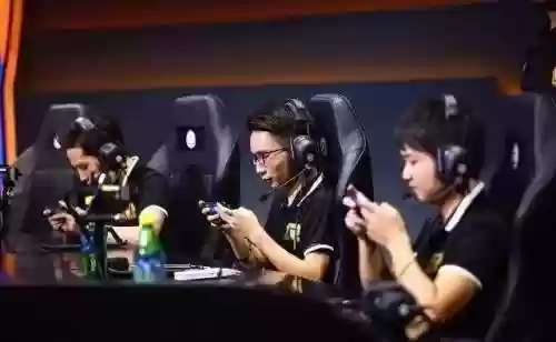 王者陀螺阵容(王者荣耀五黑最强阵容)插图3