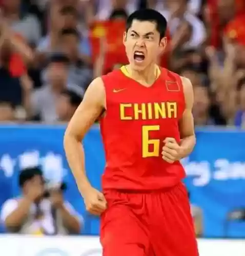 辽宁男篮队史最强阵容队员(周琦下赛季会加盟辽宁男篮吗)插图5