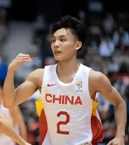 广东男篮当前阵容队员(广东男篮大外援确定)插图3