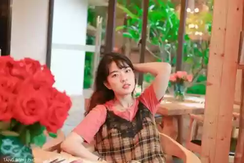 1500元一晚有多漂亮(1000块钱睡个女的一觉贵吗)
