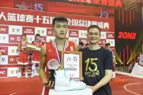 广东阵容照片(广东队队员名单 照片)插图18