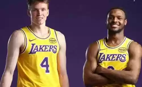 湖人本赛季多少套阵容合理(nba季后赛每队人数限制)