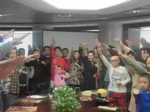 恐龙特急克塞号演员阵容(恐龙特急克塞号人物 演员表)插图3