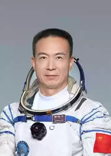 神十五航天员是哪三位(神十七3名航天员简历公布)