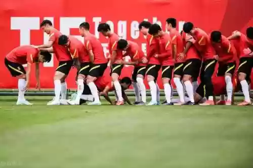 关岛中国阵容对比(中国离关岛有多远)