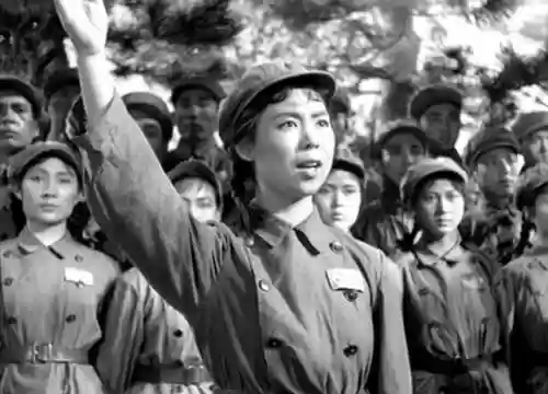 英雄赞歌原唱张映哲(张映哲最好听的十首歌曲)