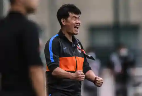 鲁能半替补最强阵容(最强NBA怎么把替补变成首发)
