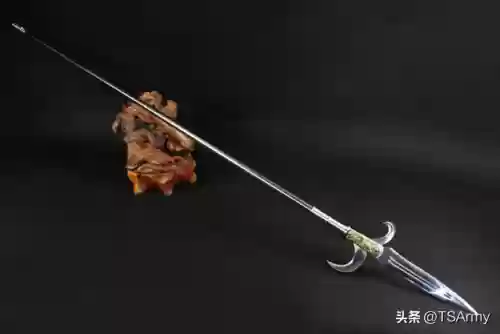 青龙偃月刀图片(关公刀尺寸图纸)插图9