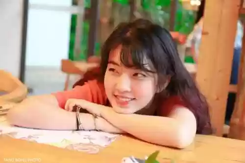 1500元一晚有多漂亮(1000块钱睡个女的一觉贵吗)插图4