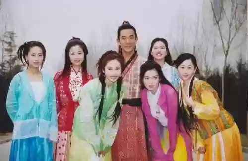 明星阵容最多的一部戏剧(有哪些明星演过话剧)