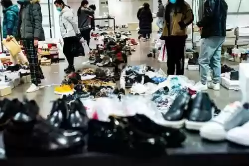 2一10元店进货渠道(义乌一元一件地摊货500批发)插图1 2一10元店进货渠道(义乌一元一件地摊货500批发)插图1