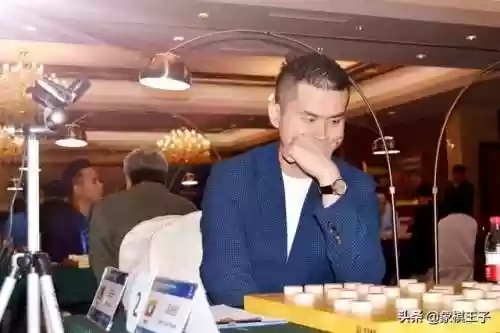 黑棋最强阵容(英雄联盟下棋最强阵容搭配2021最新)插图1