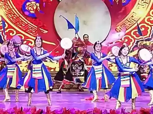 藏历土狗阵容(阴阳师地藏天照阵容搭配)