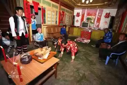 云南农村婚礼阵容介绍(云南农村酒席10个菜)插图9