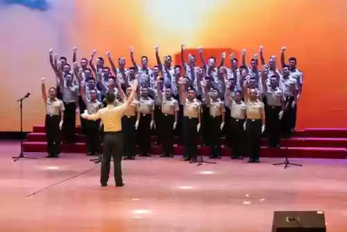 热血战歌什么阵容好玩(热血猎人后期什么阵容最强)插图1 热血战歌什么阵容好玩(热血猎人后期什么阵容最强)插图1