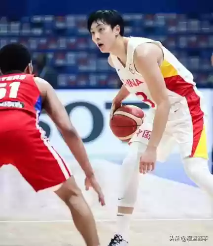 中国男篮未来5大首发阵容(中国男篮03后潜力新星)插图1