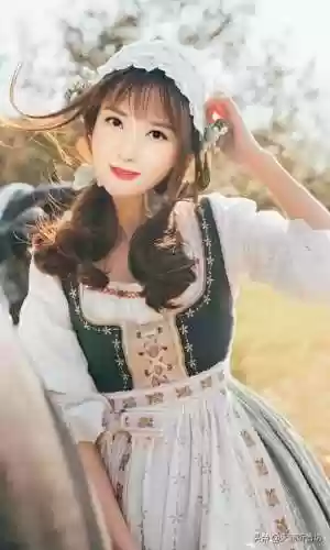 星月神话歌词(歌曲《美丽的神话》歌词)插图2