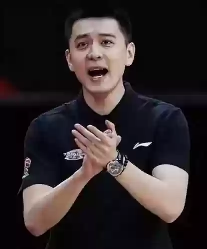 辽宁队夺冠赛季阵容分布(周琦下赛季会加盟辽宁男篮吗)插图18