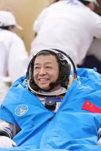 神舟15号载人飞船对接(神舟十六号飞船发射成功)插图23