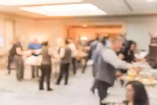 早会小游戏简单(适合晨会玩的游戏20个)插图3 早会小游戏简单(适合晨会玩的游戏20个)插图3