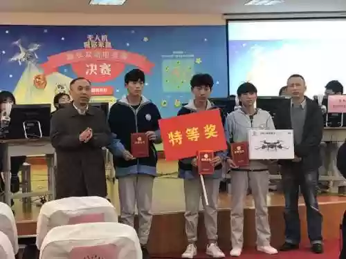 城堡争夺战(城堡争霸官网下载)插图2