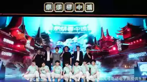 季后赛最佳阵容图片集锦(nba季后赛赛程对阵图)插图3
